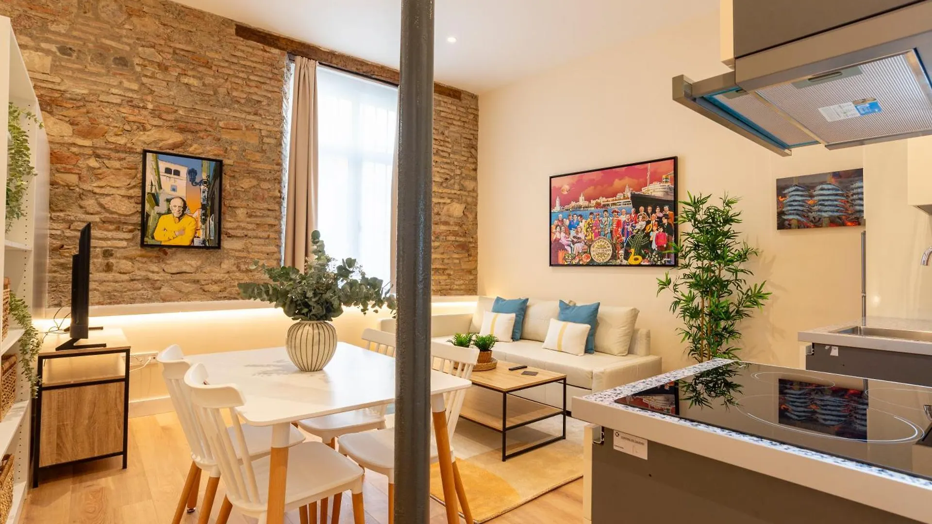 Arenal Beach By Ele Apartments Malaga