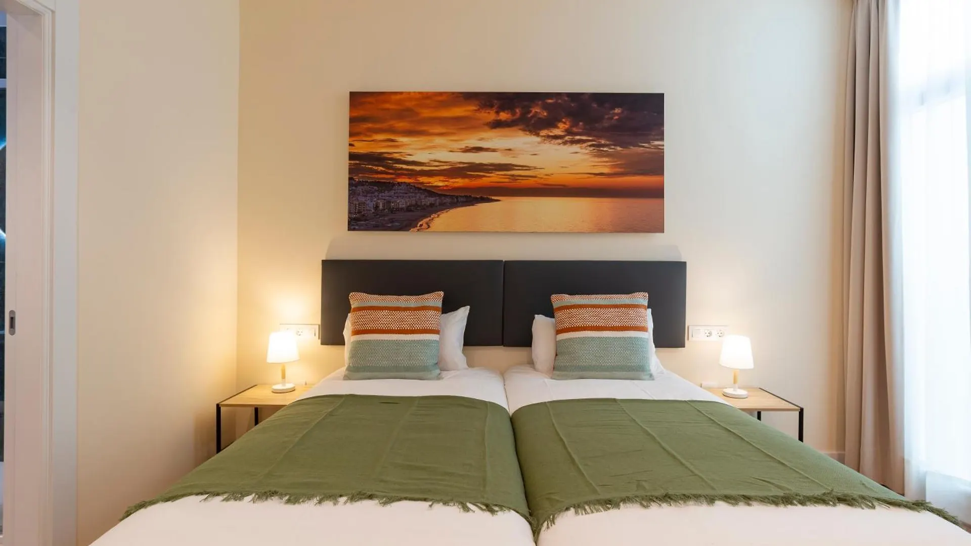 Arenal Beach By Ele Apartments Malaga