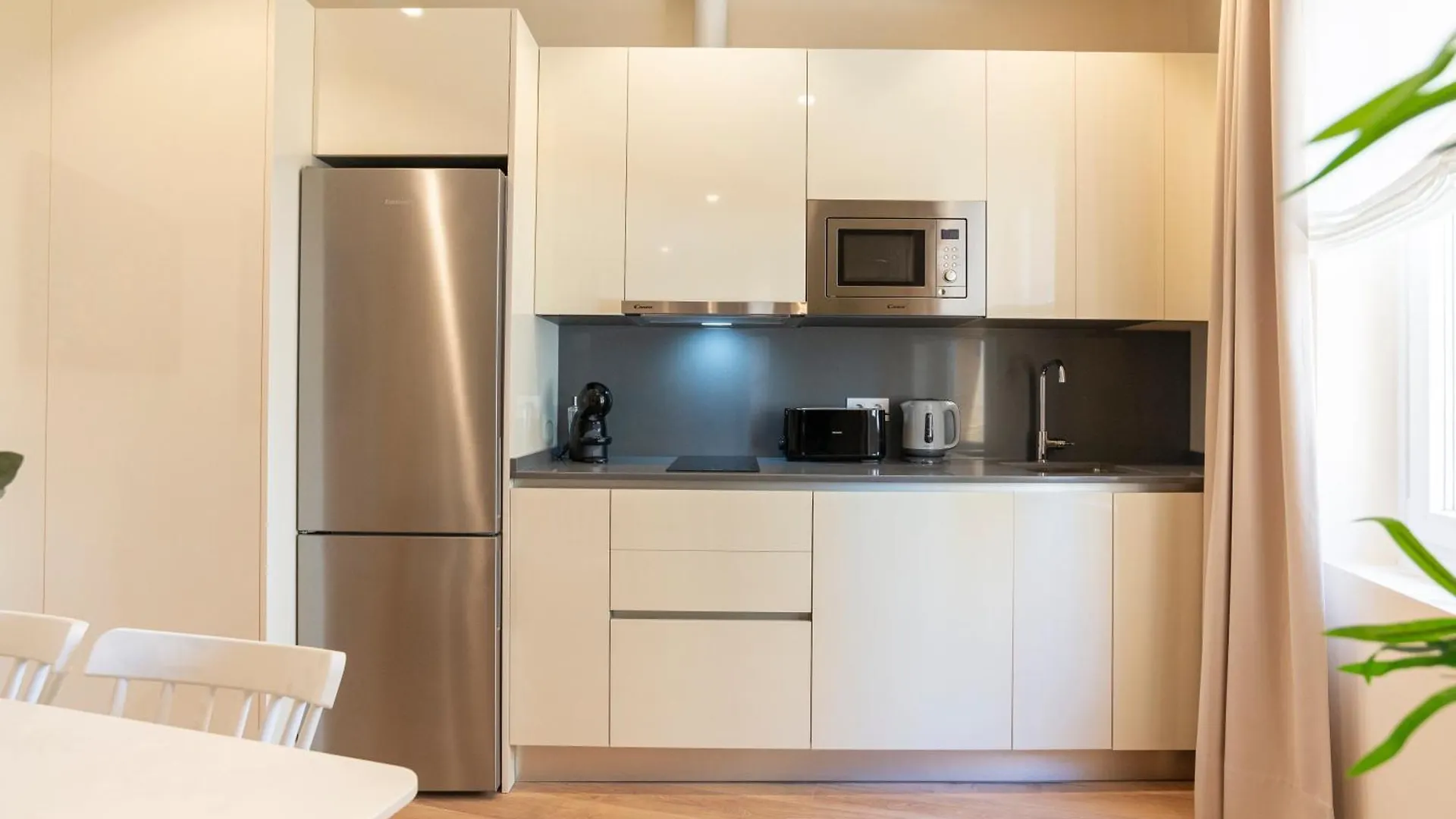 Arenal Beach By Ele Apartments Malaga