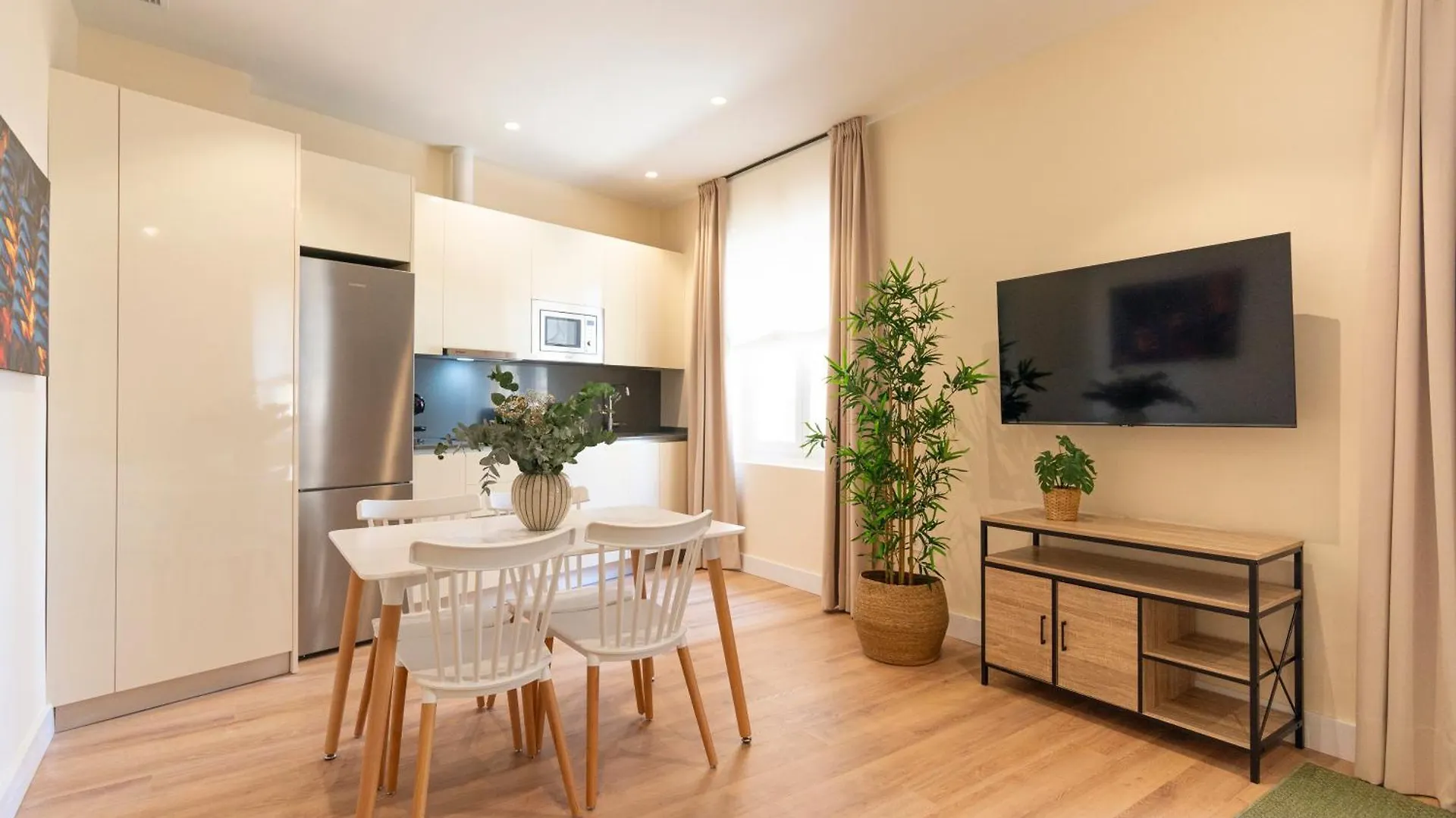 Arenal Beach By Ele Apartments Málaga