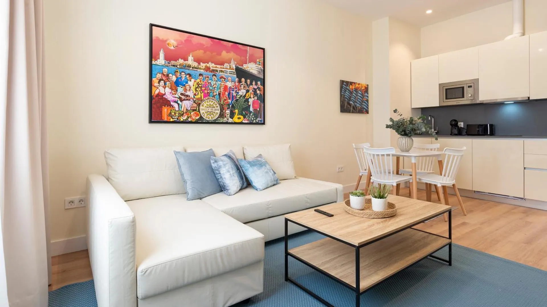 Arenal Beach By Ele Apartments Malaga